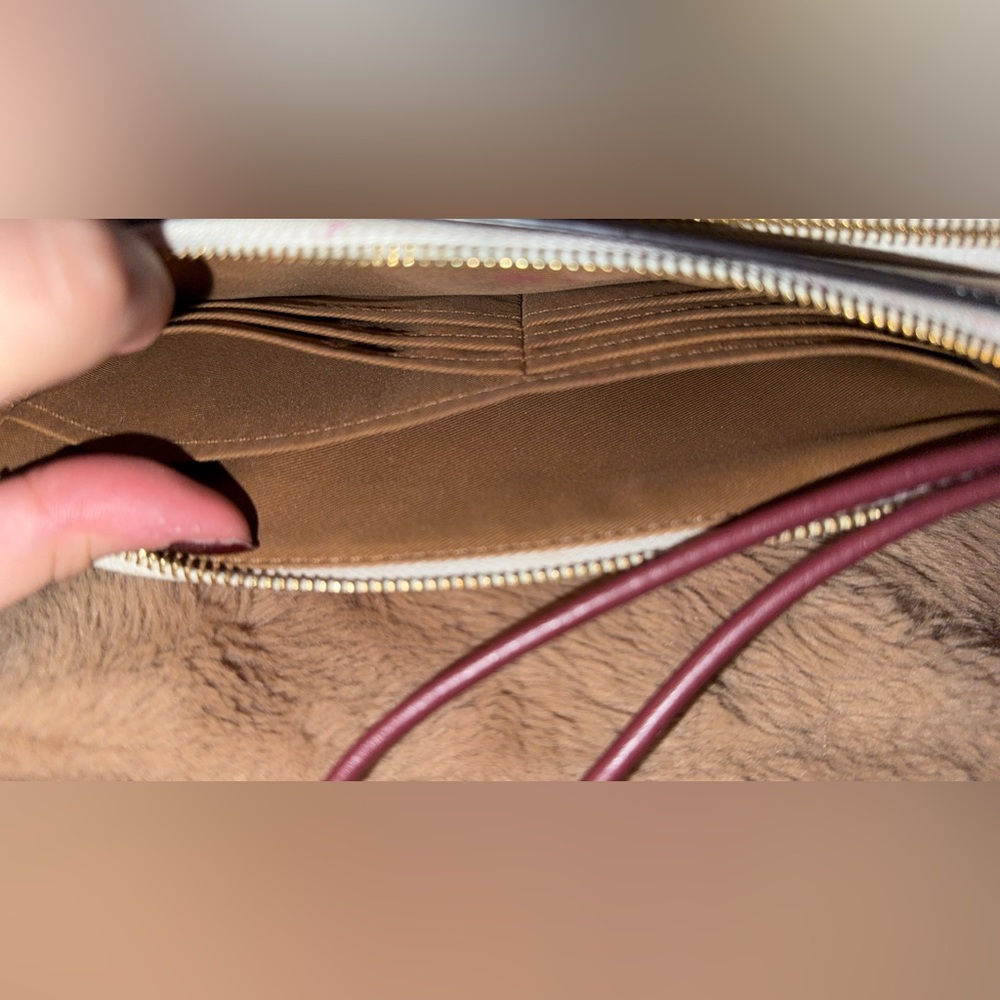 coach double zip bow wallet - Picture 2 of 3